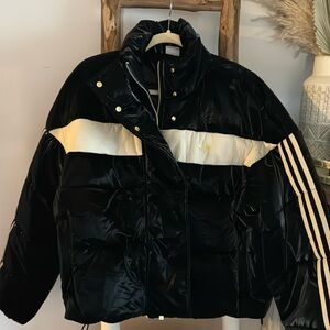 Adidas women’s puffer jacket- size large